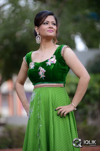 Shilpa-Chakravarthy